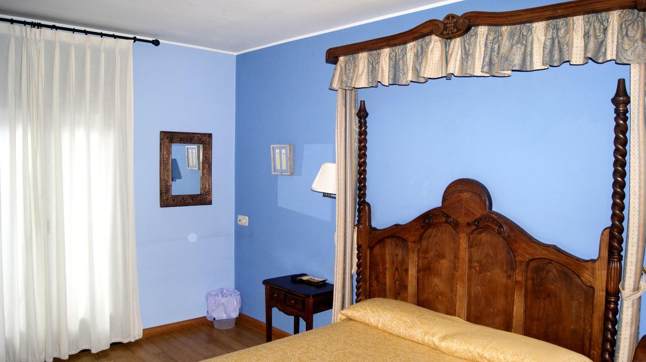 Hotel Conventin Villaviciosa  Eksteriør bilde